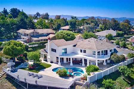 22495 Rolling Hills Lane Yorba Linda, CA 92887