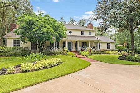 2140 Chapman Woods Place Oviedo, FL 32765