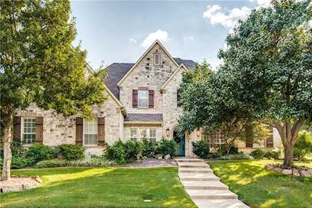 6913 Edgewater Drive Mckinney, TX 75072