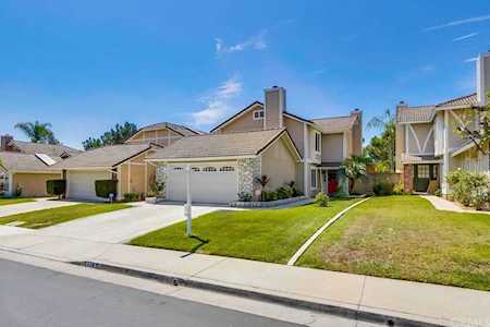 826 Farmer Lane Placentia, CA 92870