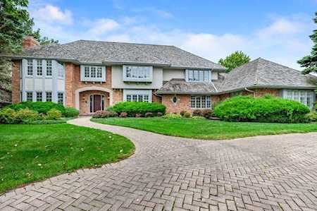 1215 W Golf Rd Libertyville, IL 60048