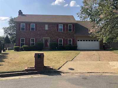 3179 Birchton Glade Cv Lakeland, TN 38002
