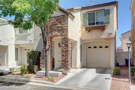 8226 Shaded Arbors St Las Vegas, NV 89139