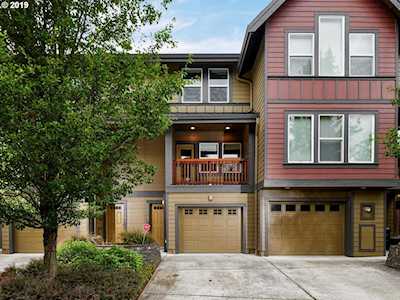 1189 NE 5th St Gresham, OR 97030