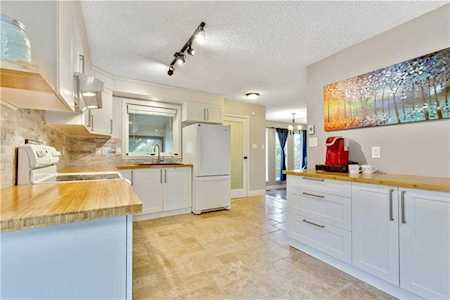 26 Elston Place SE Airdrie, AB T4B 1B4