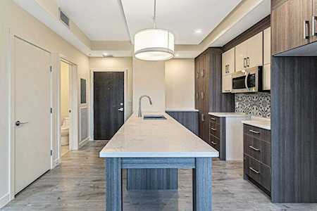 1510 30 Avenue SW #407 Calgary, AB T2T 1P3