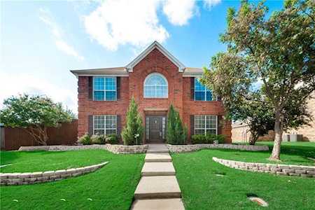 2087 Cameo Drive Lewisville, TX 75067