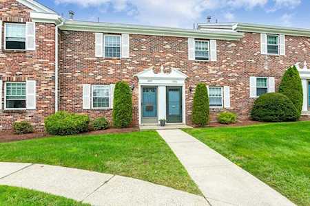 2005 Windsor Dr #2005 Framingham, MA 01701