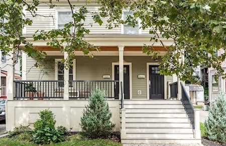 9 Bartlett Crescent #1 Brookline, MA 02446