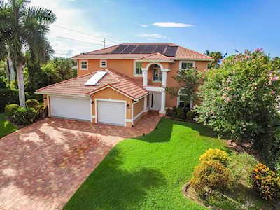 8401 SE Royal Street Hobe Sound, FL 33455
