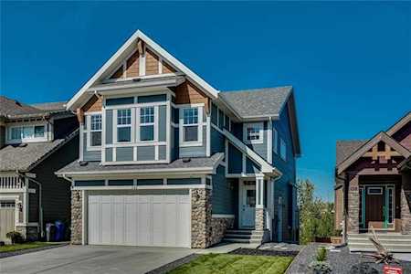 142 Riviera View Cochrane, AB T4C 0Z1