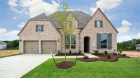 9109 Pecan Woods Trail Lantana, TX 76226