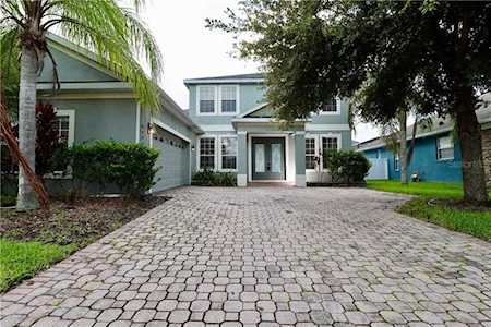 8750 Cambridge Pointe Lane Orlando, FL 32829