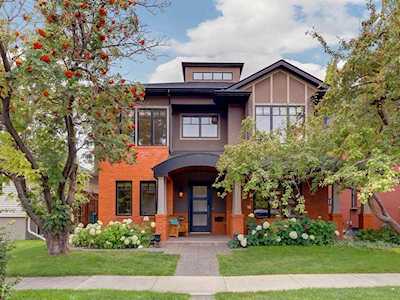 1715 7 Avenue NW Calgary, AB T2N 0Z5