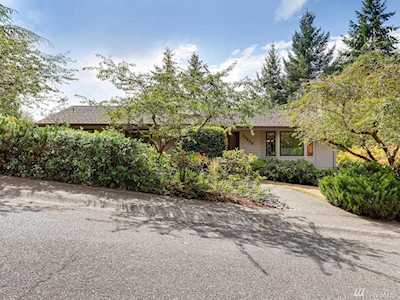13233 SE 51st Place Bellevue, WA 98006