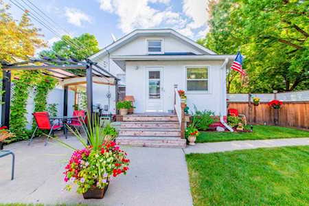 3856 25th Avenue S Minneapolis, MN 55406