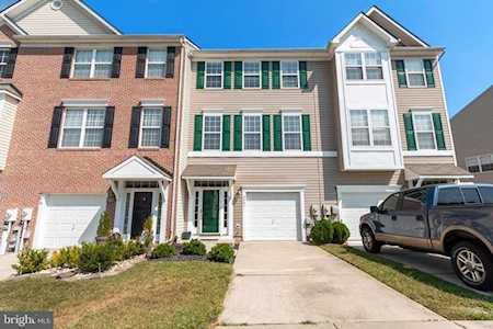 2561 Vireo Ct Odenton, MD 21113