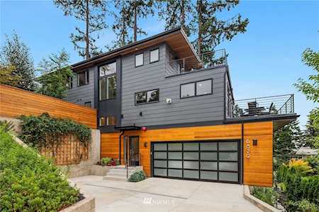 6829 SE 32nd St Mercer Island, WA 98040