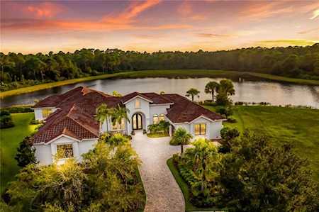 19404 Beacon Park Place Bradenton, FL 34202