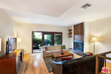 1850 Midvale Avenue #2 Los Angeles, CA 90025