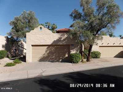 2922 W Kelton Lane Phoenix, AZ 85053