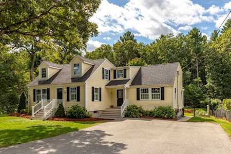 496 Park Street North Reading, MA 01864