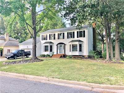 5392 Stewart Dr Virginia Beach, VA 23464
