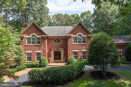 8702 Old Dominion Dr Mclean, VA 22102