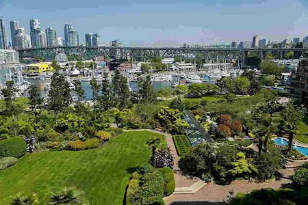 1470 Pennyfarthing Drive #706 Vancouver, BC V6J 4Y2