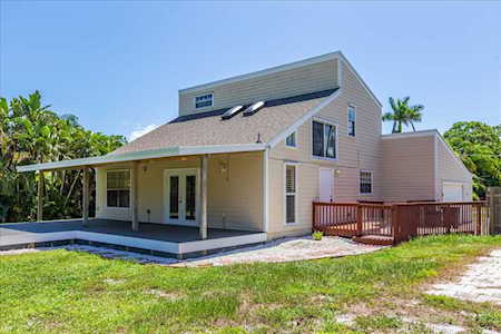 5723 SE Orange Blossom Trail Hobe Sound, FL 33455