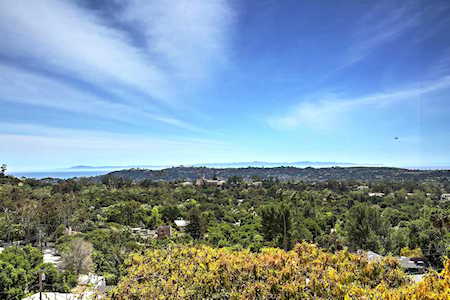2725 Exeter Pl Santa Barbara, CA 93105