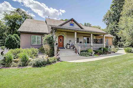 W8283 Bridle Path Lake Mills, WI 53551