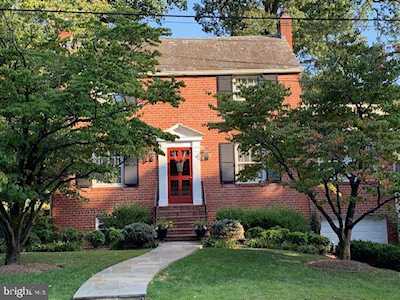2355 Quincy St Arlington, VA 22207
