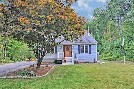160 Alpine Rd Fitchburg, MA 01420