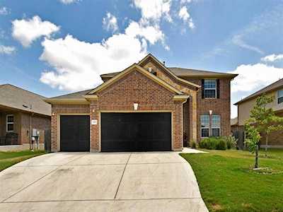 373 Razzmatazz Trl Buda, TX 78610