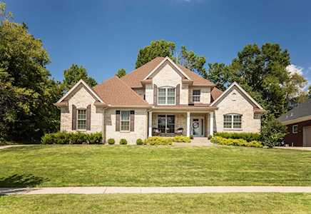 1423 Aaron Creek Dr Fisherville, KY 40023