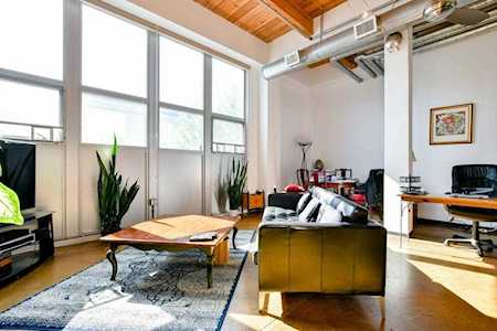 118 Holmes St #304W Quincy, MA 02171
