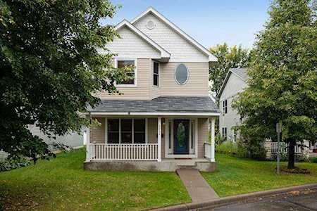 3934 31st Avenue S Minneapolis, MN 55406
