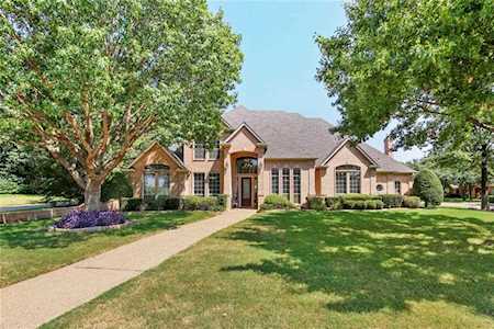 701 Shadow Glen Drive Southlake, TX 76092