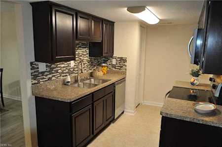 5812 S Cherokee Cluster Virginia Beach, VA 23462