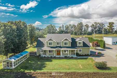 17166 Dike Rd Mount Vernon, WA 98273