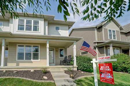 1452 Wild Iris St Sun Prairie, WI 53590