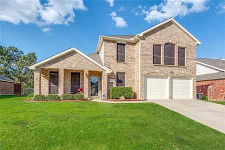 413 Springtree Road Lake Dallas, TX 75065