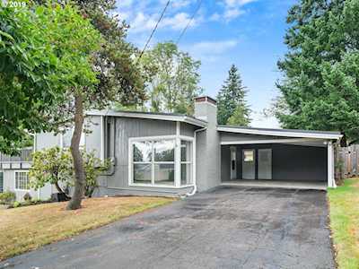 6145 SW Evelyn St Portland, OR 97219