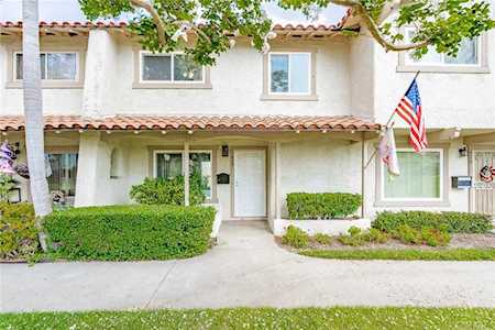 424 Via De Leon Placentia, CA 92870