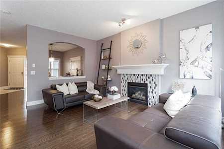 39 Strathlea Common SW #31 Calgary, AB T3H 5P8
