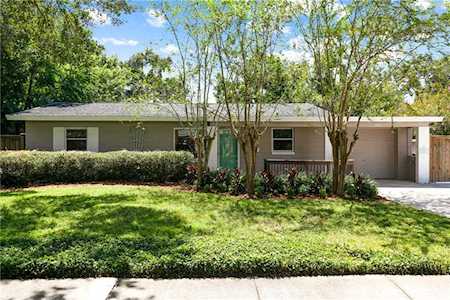 2400 Dellwood Drive Orlando, FL 32806