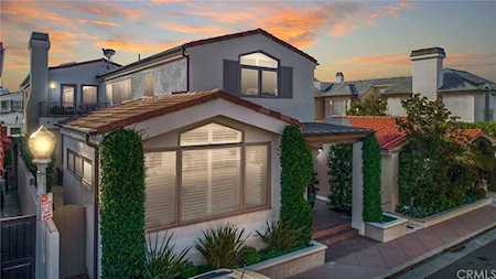 121 Via Waziers Newport Beach, CA 92663