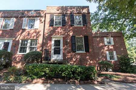 1414 Barton St #441 Arlington, VA 22204