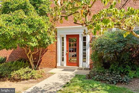 1905 Rhodes St #31 Arlington, VA 22201
